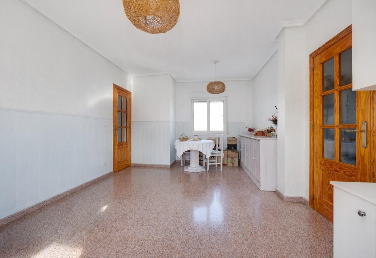 Sale · APARTAMENTO · Torrevieja · Parque de las Naciones