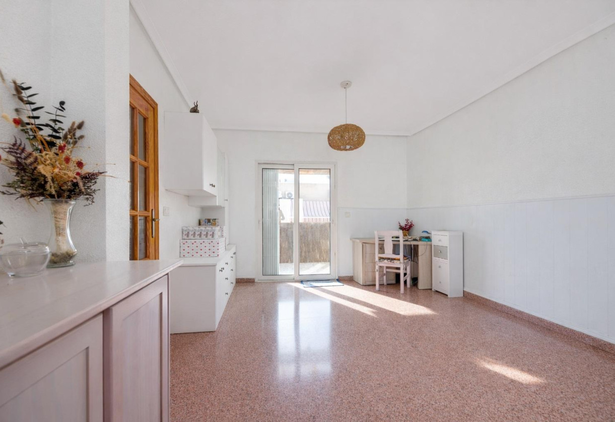 Sale · APARTAMENTO · Torrevieja · Parque de las Naciones