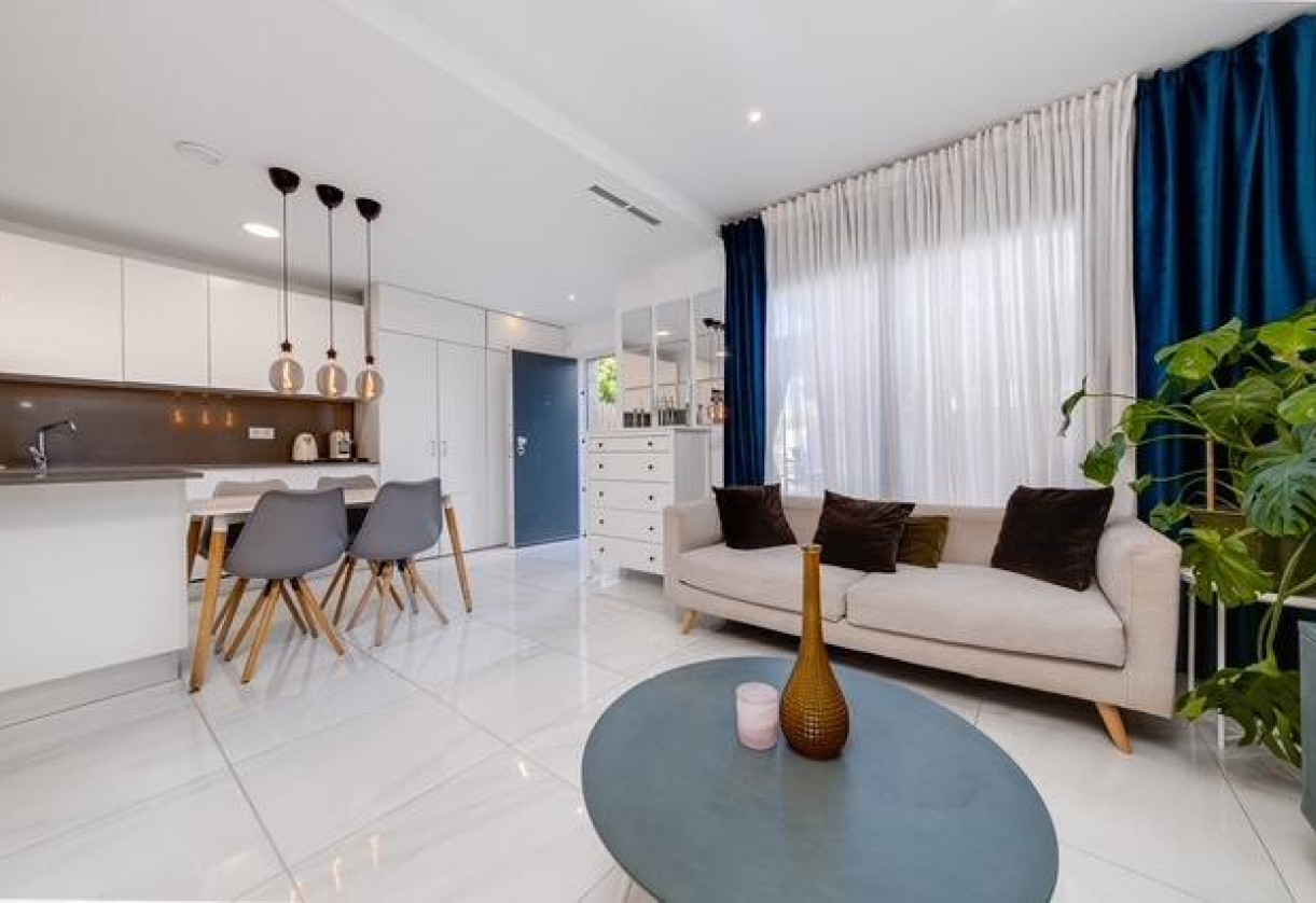 Sale · terraced house · Orihuela Costa · Las Filipinas