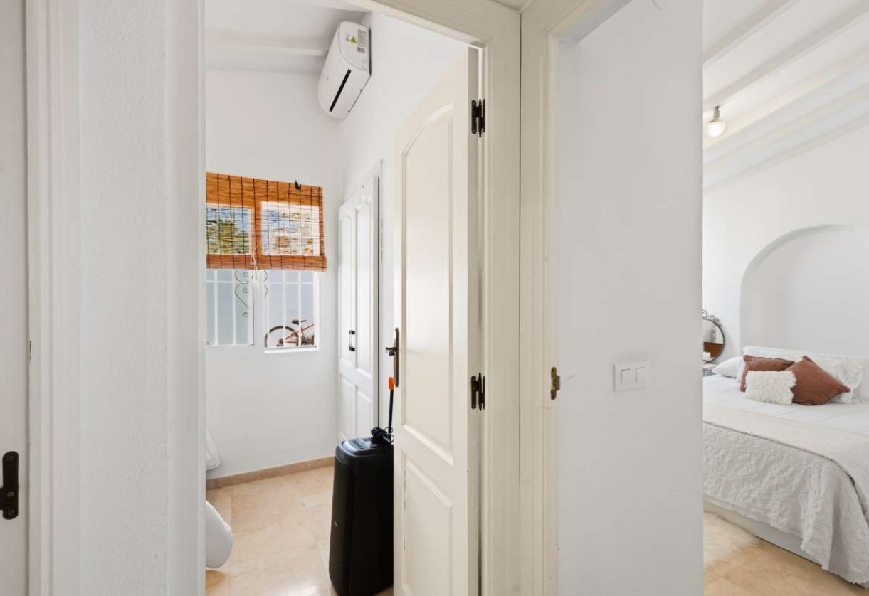 Rynek wtórny · detached house · Moraira