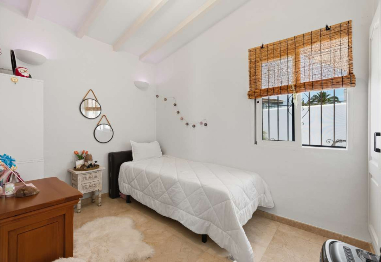 Rynek wtórny · detached house · Moraira