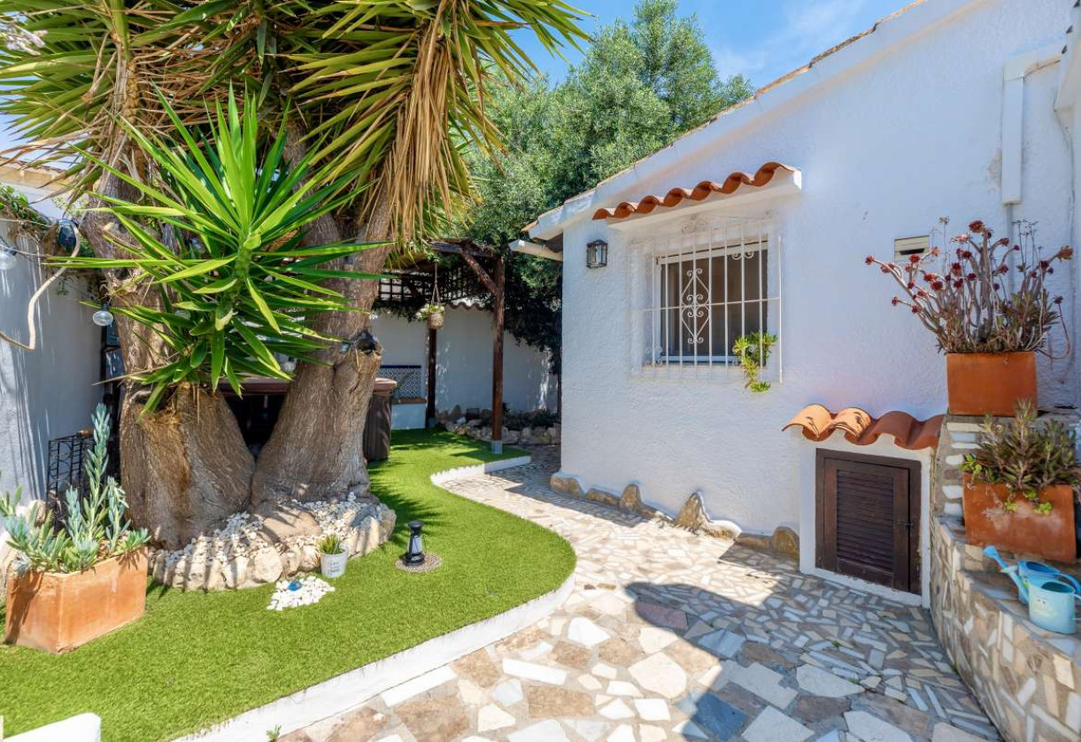 Rynek wtórny · detached house · Moraira