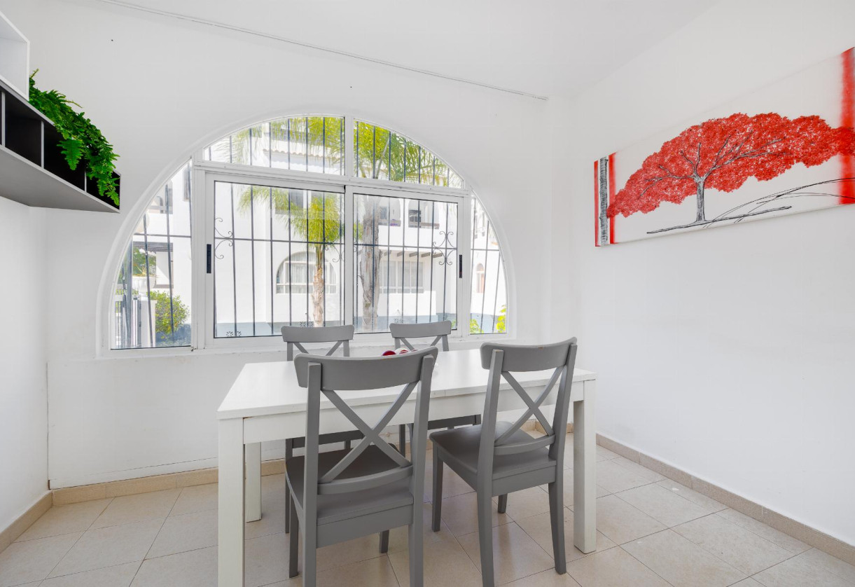 Sale · Bungalow · Torrevieja · playa de los naufragos