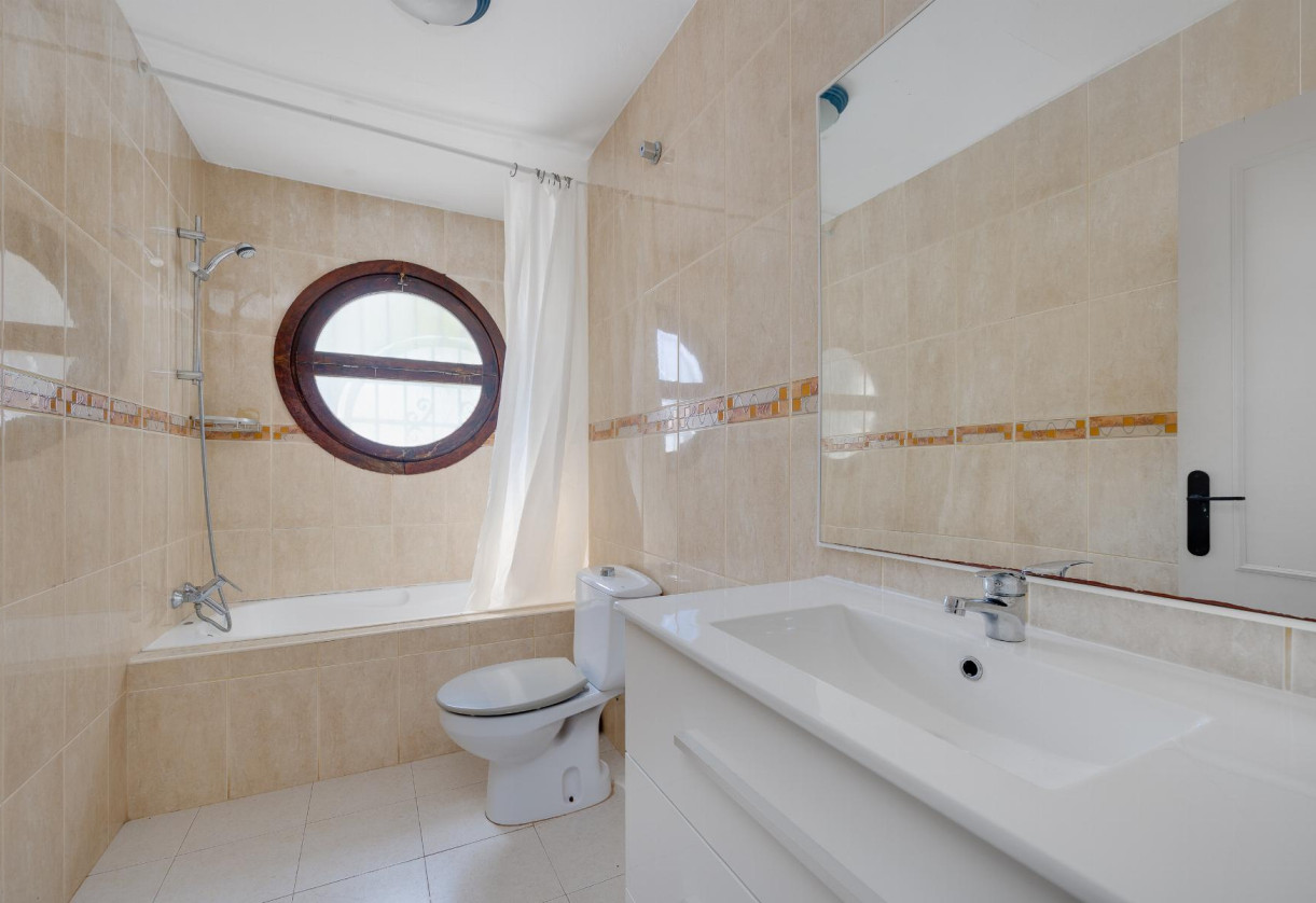 Sale · Bungalow · Torrevieja · playa de los naufragos