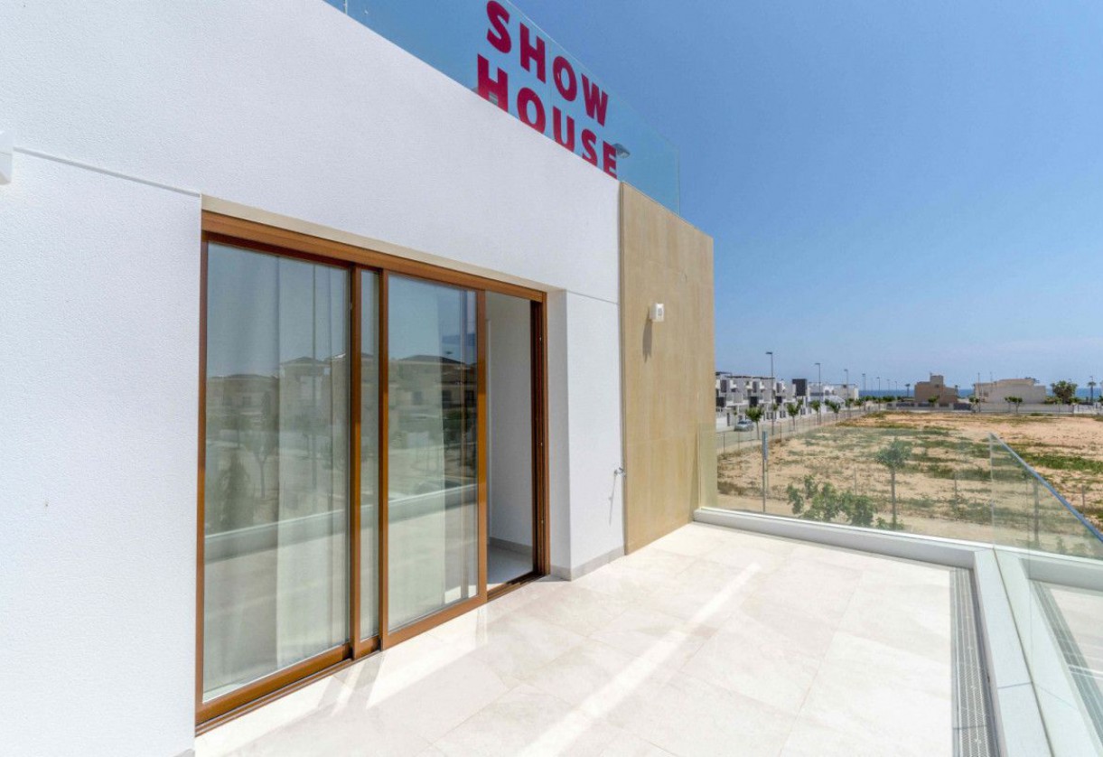 New Build · Villas · Pilar de la Horadada · TORRE DE LA HORADADA