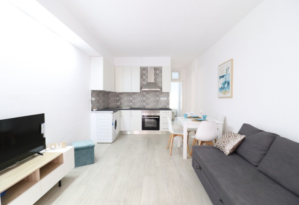 Reventa · APARTAMENTO · Orihuela Costa · Playa Flamenca