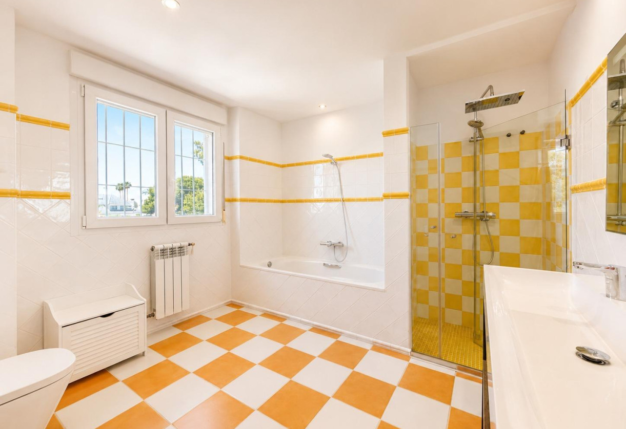 Rynek wtórny · Villa · Dehesa de campoamor · Campoamor