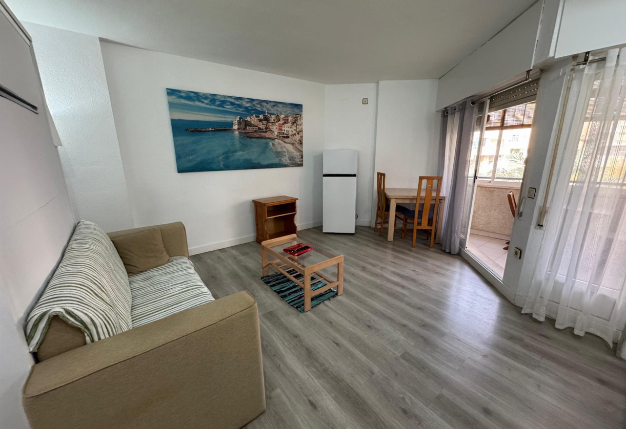 Rynek wtórny · Estudio · Torrevieja · Playa de Los Locos-Curva del Palangre