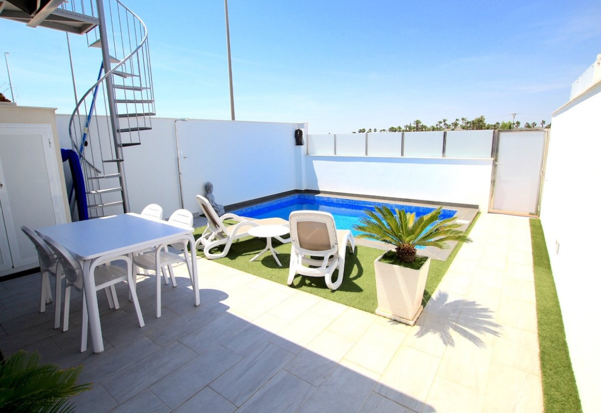 Sale · Villa · Daya Vieja