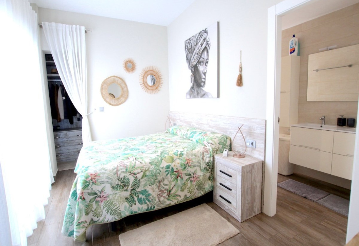 Sale · Villa · Daya Vieja