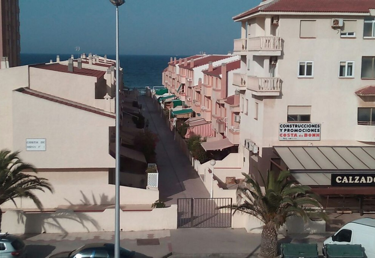 Reventa · APARTAMENTO · La Manga