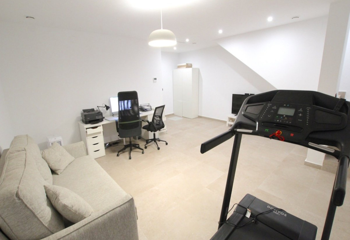 Resale · Villa · Benijófar · Benijofar