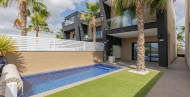 Resale · Villa / Detached · Benijofar