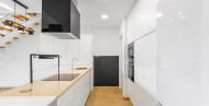 Resale · Villa / Detached · Benijofar