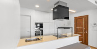 Resale · Villa / Detached · Benijofar