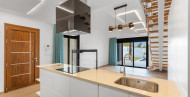 Resale · Villa / Detached · Benijofar