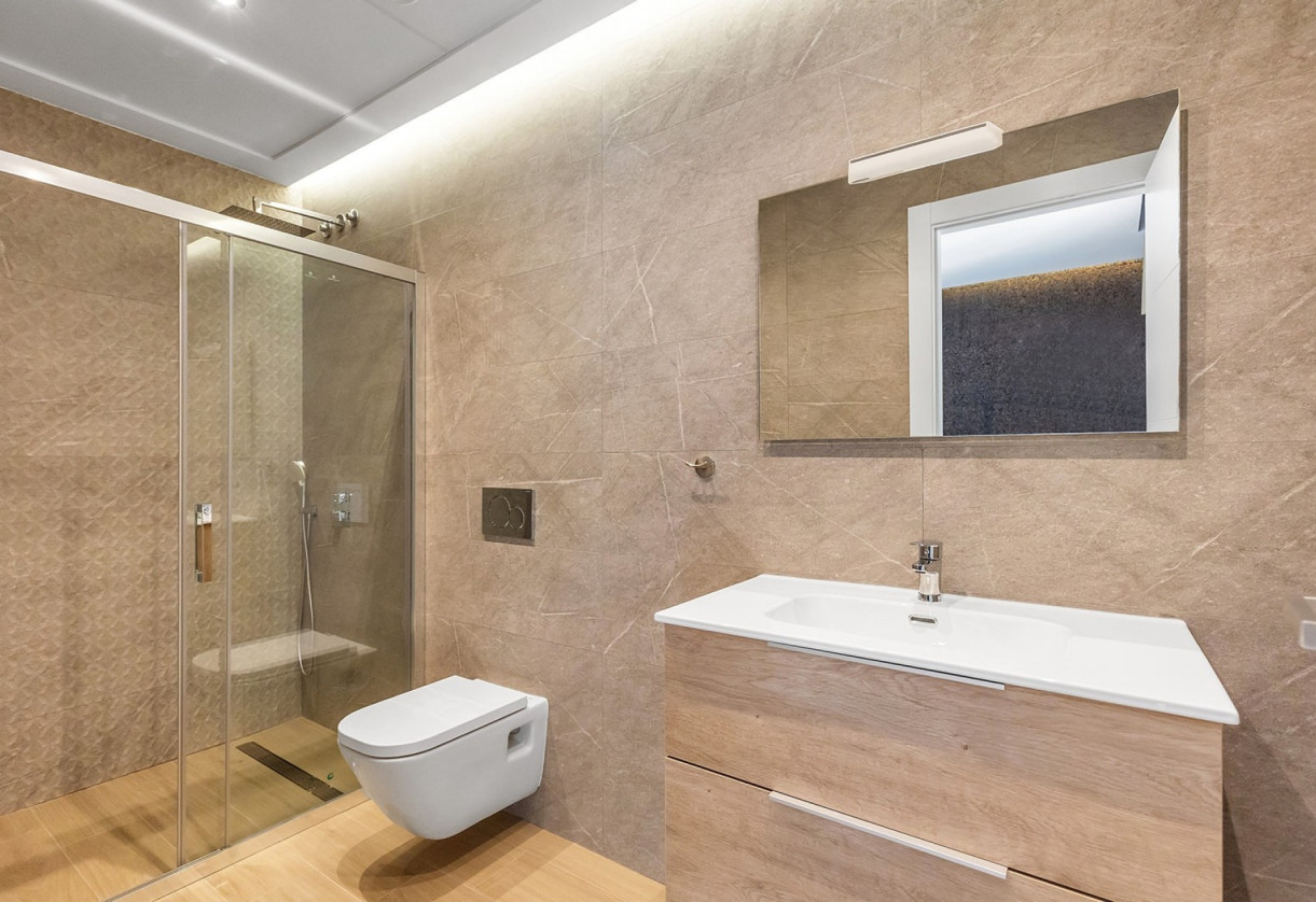 Resale · Villa / Detached · Benijofar