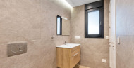 Resale · Villa / Detached · Benijofar