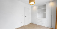Resale · Villa / Detached · Benijofar