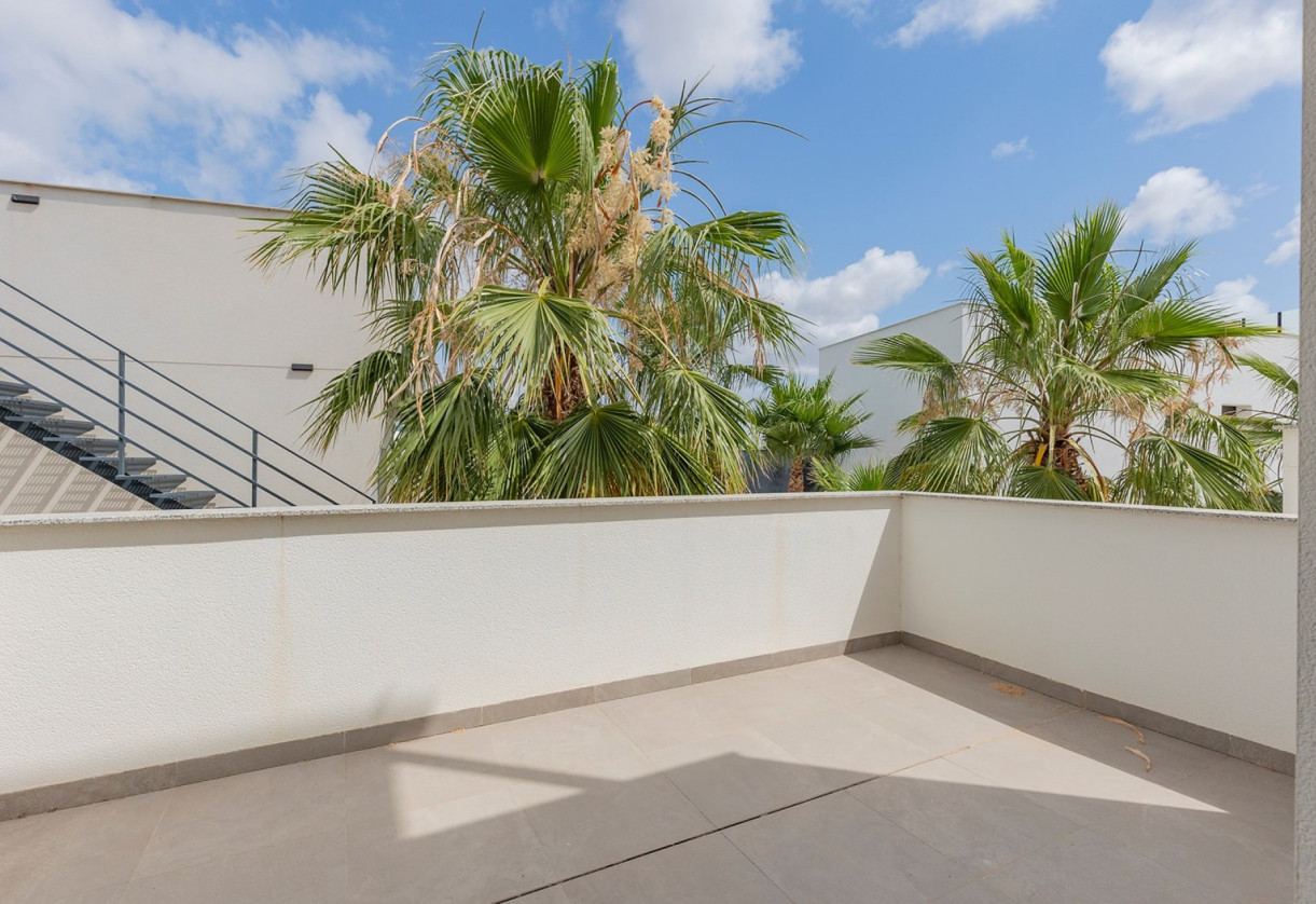 Resale · Villa / Detached · Benijofar