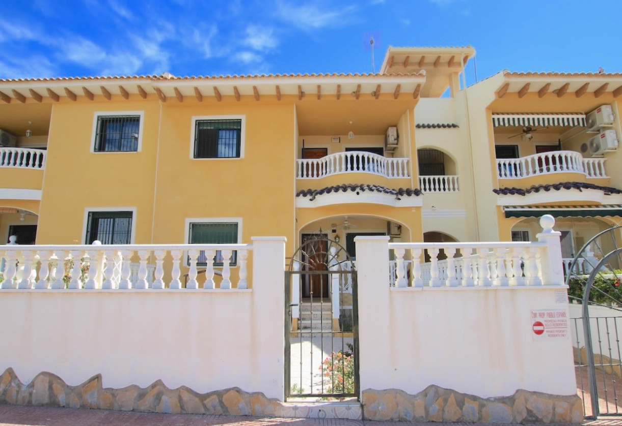 Resale · Apartment · Ciudad Quesada - Doña Pepa