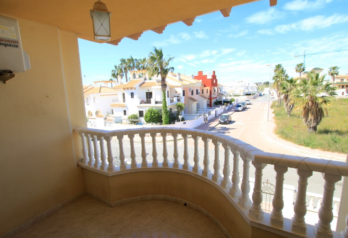 Resale · Apartment · Ciudad Quesada - Doña Pepa