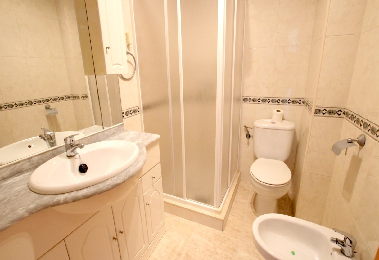 Resale · Apartment · Ciudad Quesada - Doña Pepa