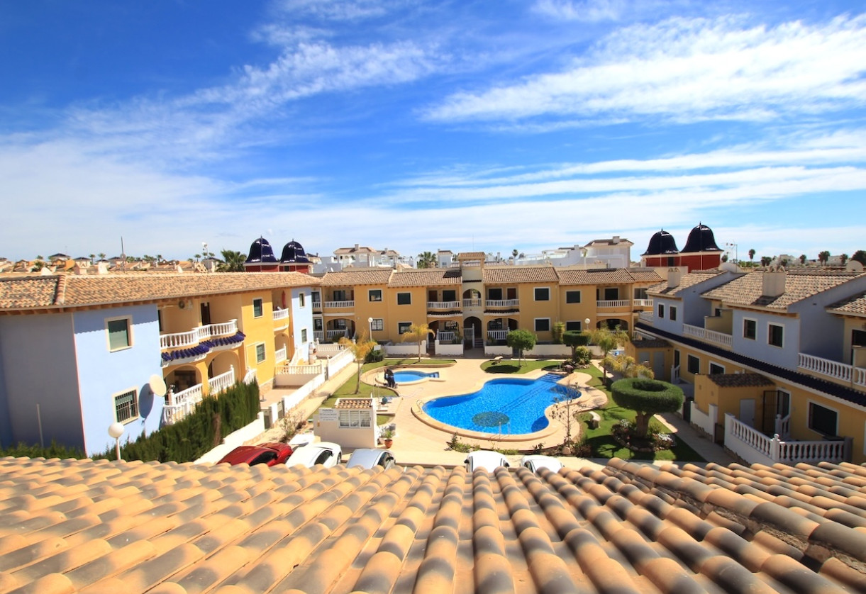 Resale · Apartment · Ciudad Quesada - Doña Pepa