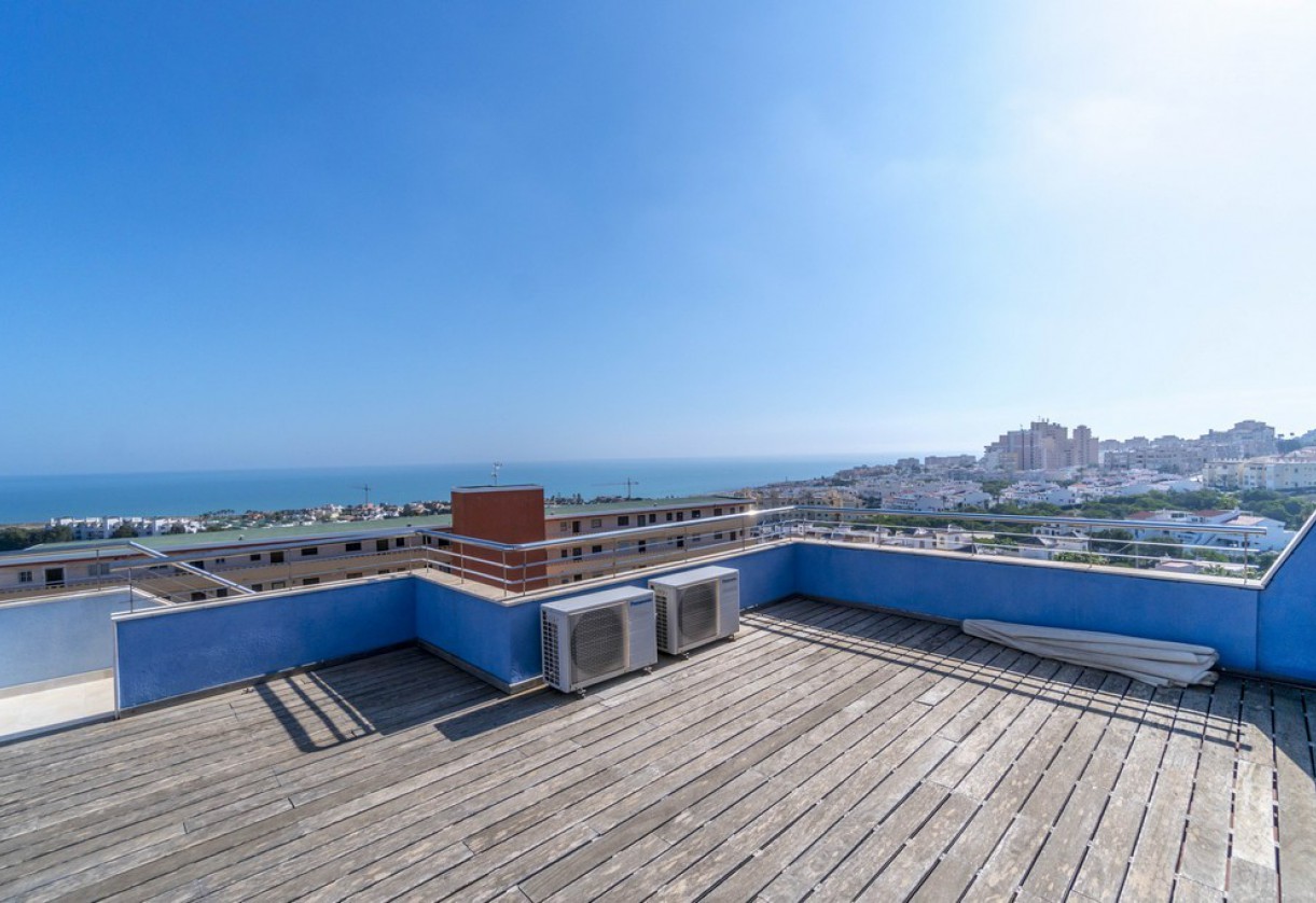 Sale · penthouse · Torrevieja · La mata