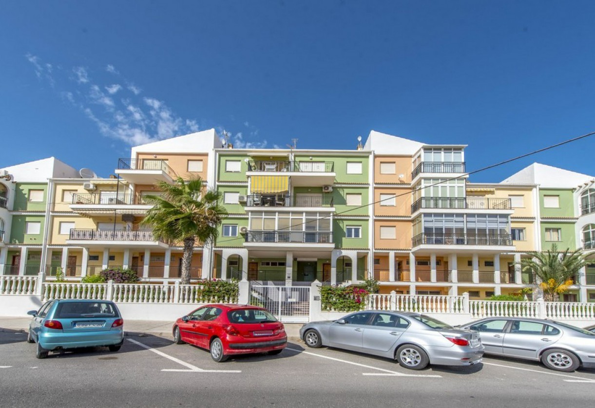 Rynek wtórny · Studios · Torrevieja