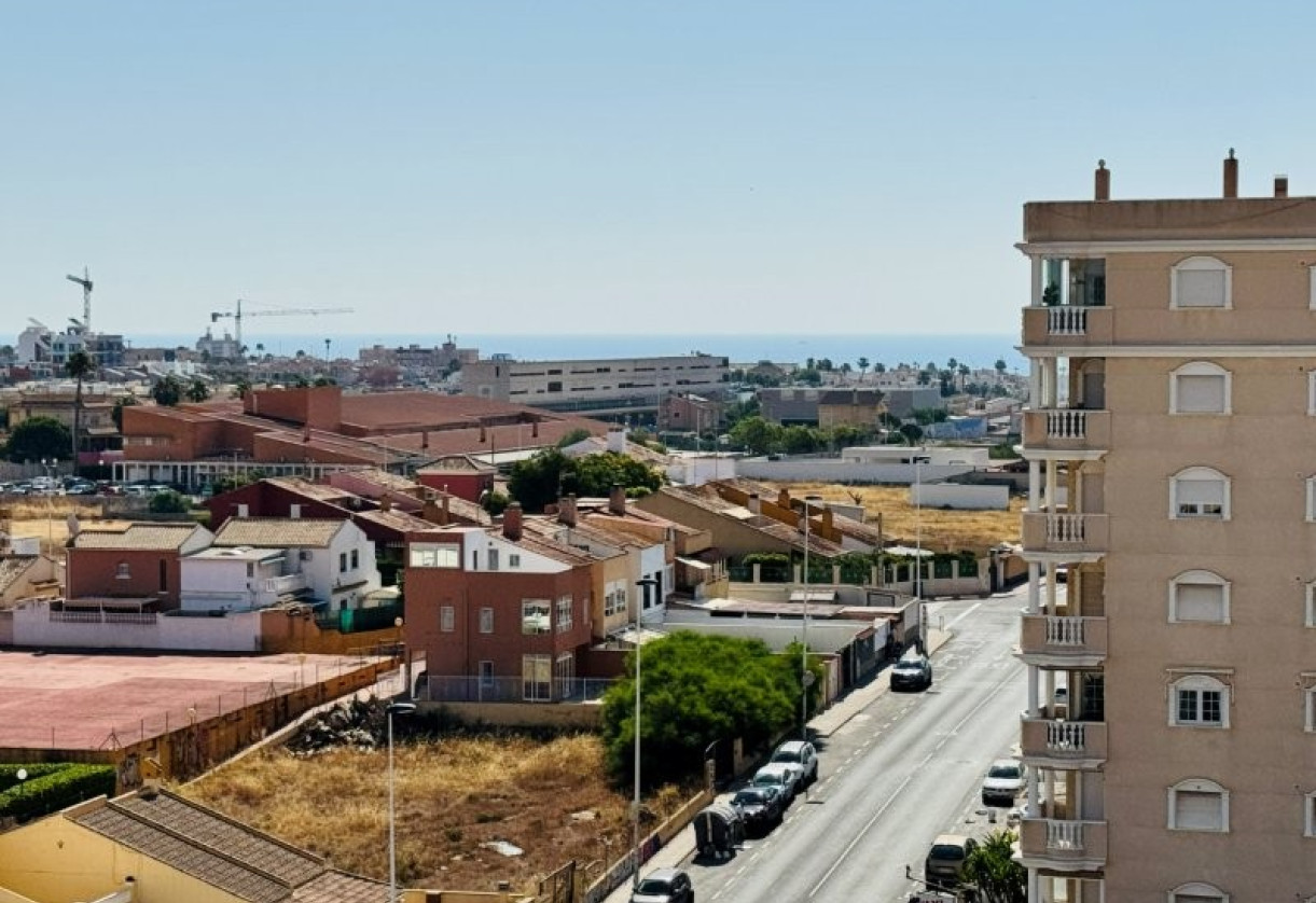 Sale · Apartment · Torrevieja · Aguas nuevas 1
