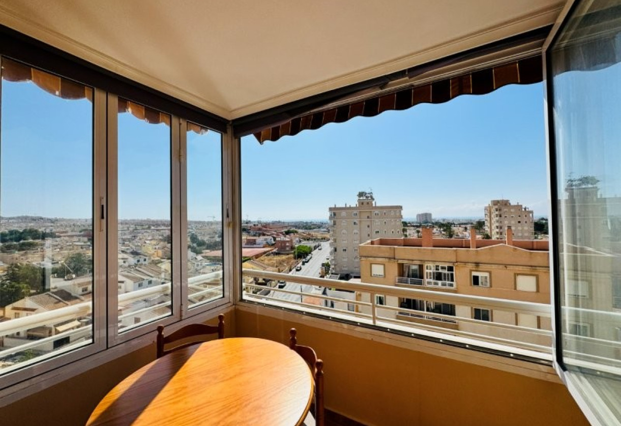 Sale · Apartment · Torrevieja · Aguas nuevas 1