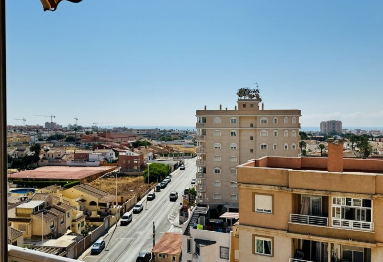 Sale · Apartment · Torrevieja · Aguas nuevas 1