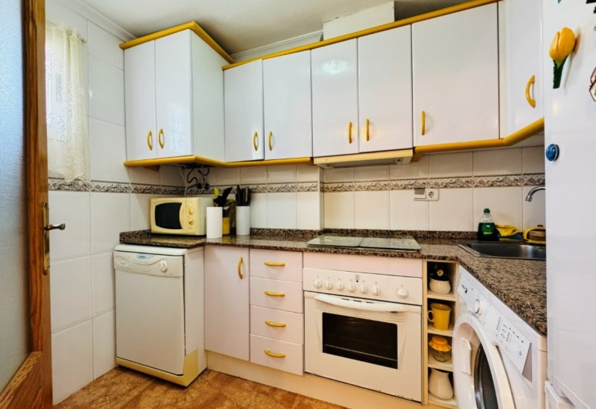 Sale · Apartment · Torrevieja · Aguas nuevas 1