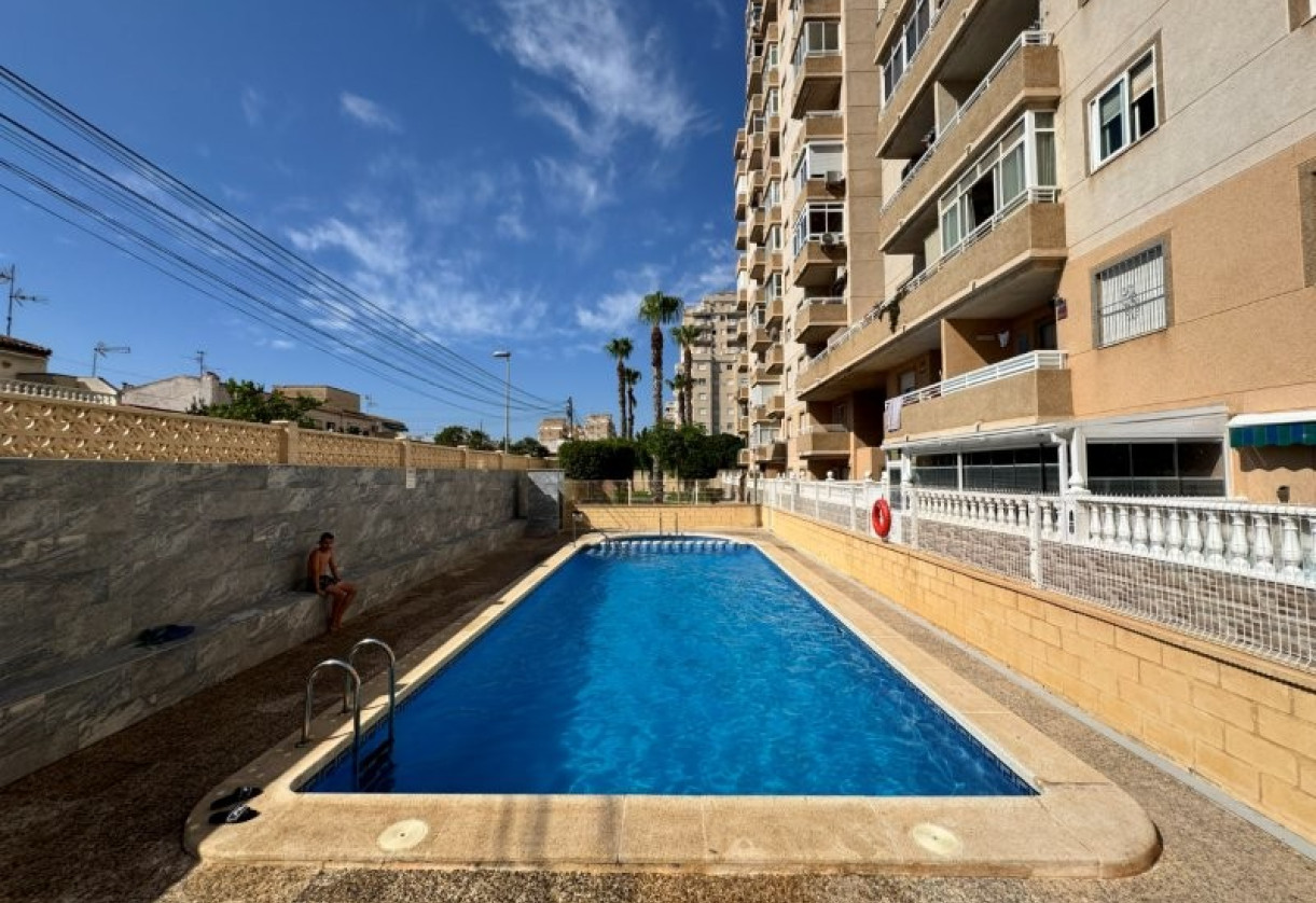 Sale · Apartment · Torrevieja · Aguas nuevas 1