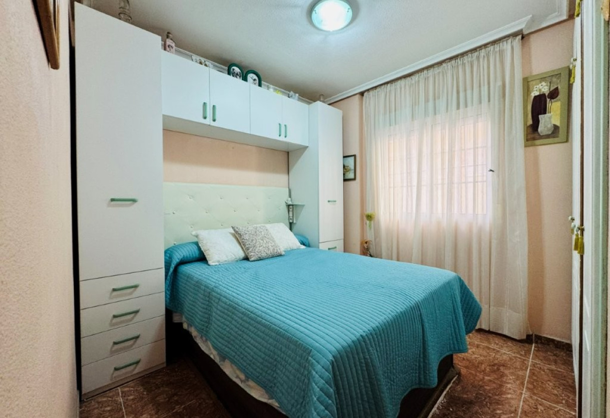 Resale · Apartment · La Mata