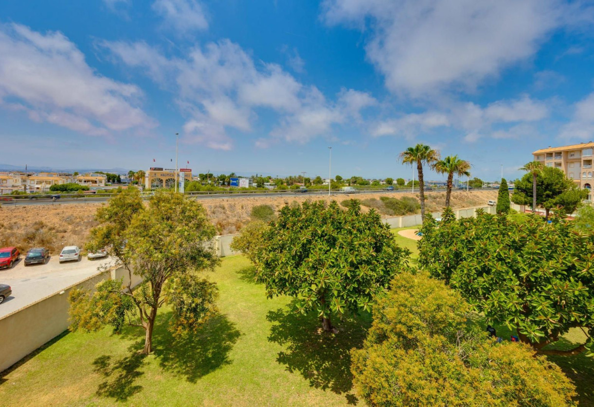 Sale · Apartment · Torrevieja · Parque las naciones
