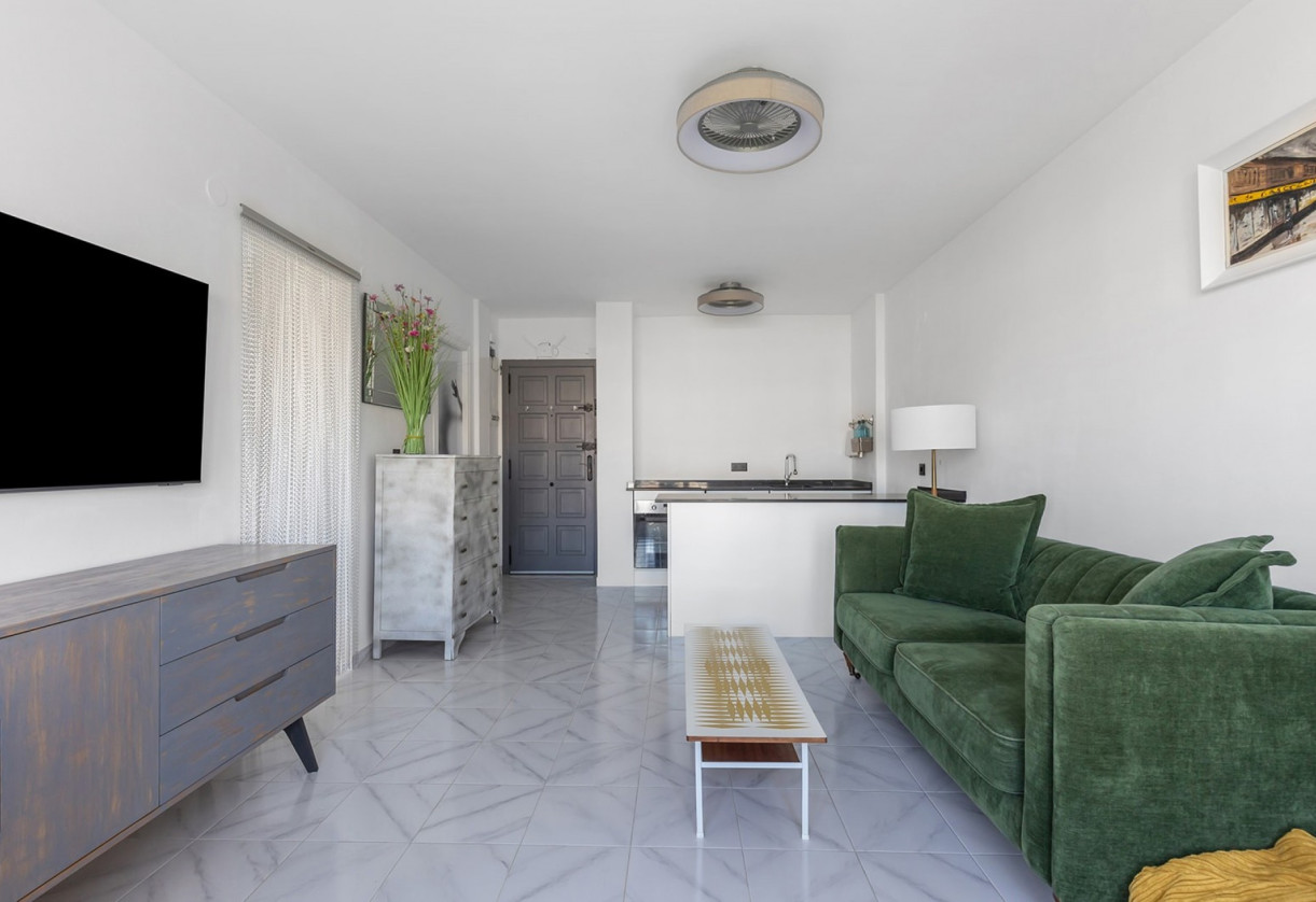 Resale · Apartment - Flat · La Mata