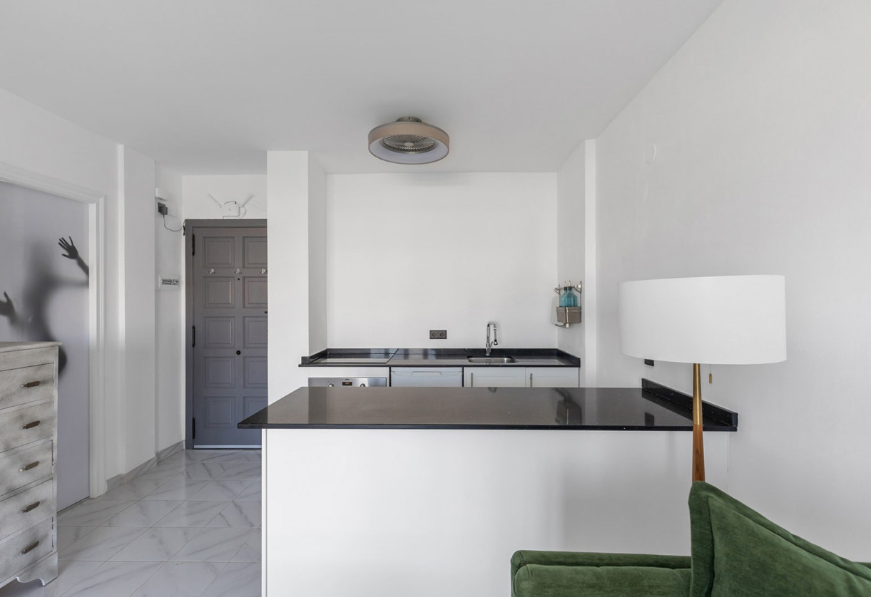 Resale · Apartment - Flat · La Mata