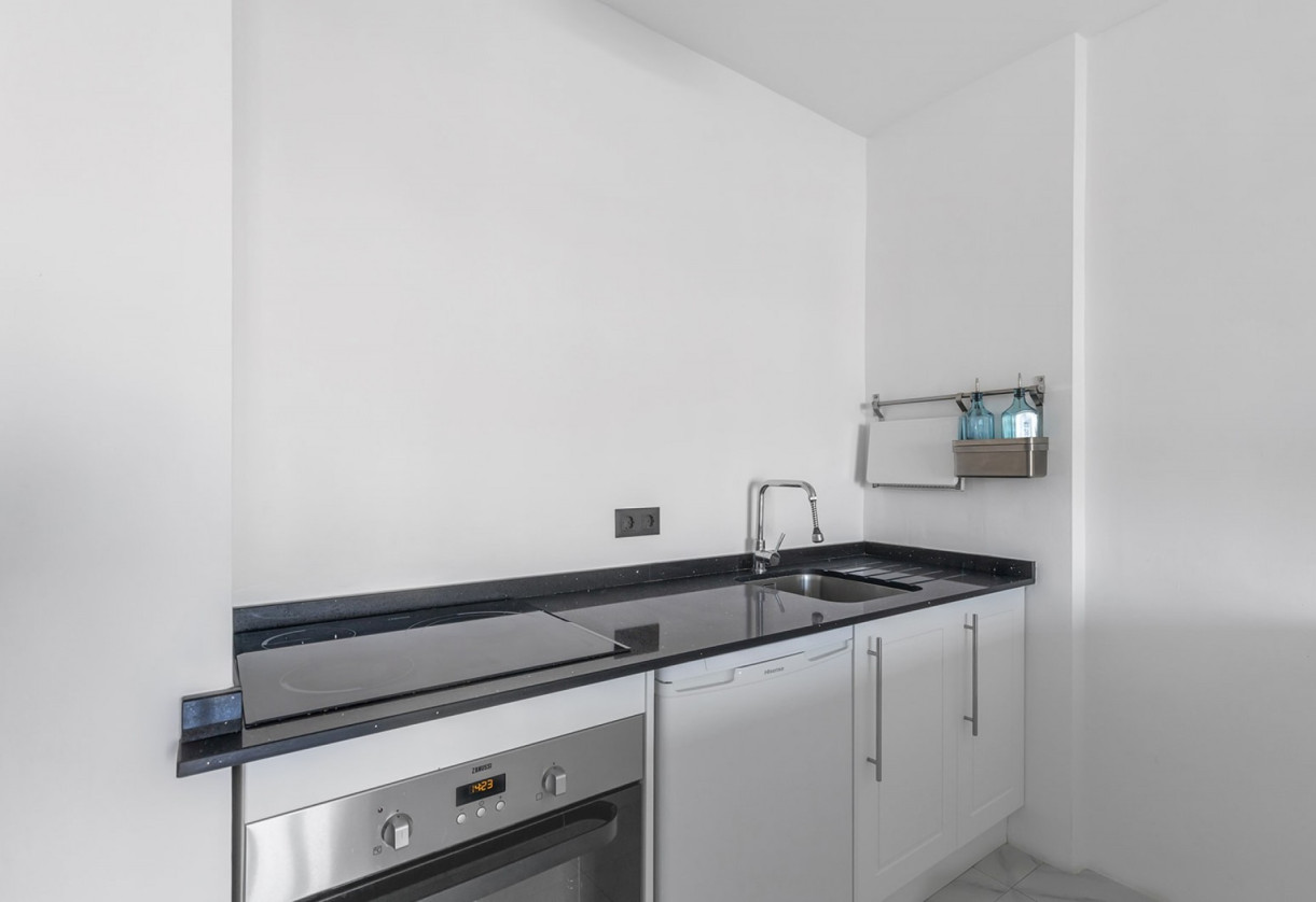 Resale · Apartment - Flat · La Mata