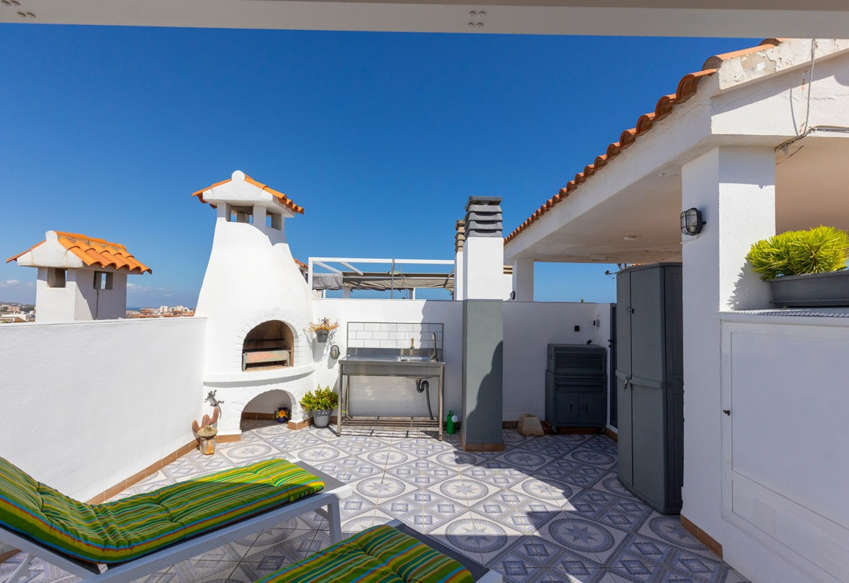 Resale · Apartment - Flat · La Mata