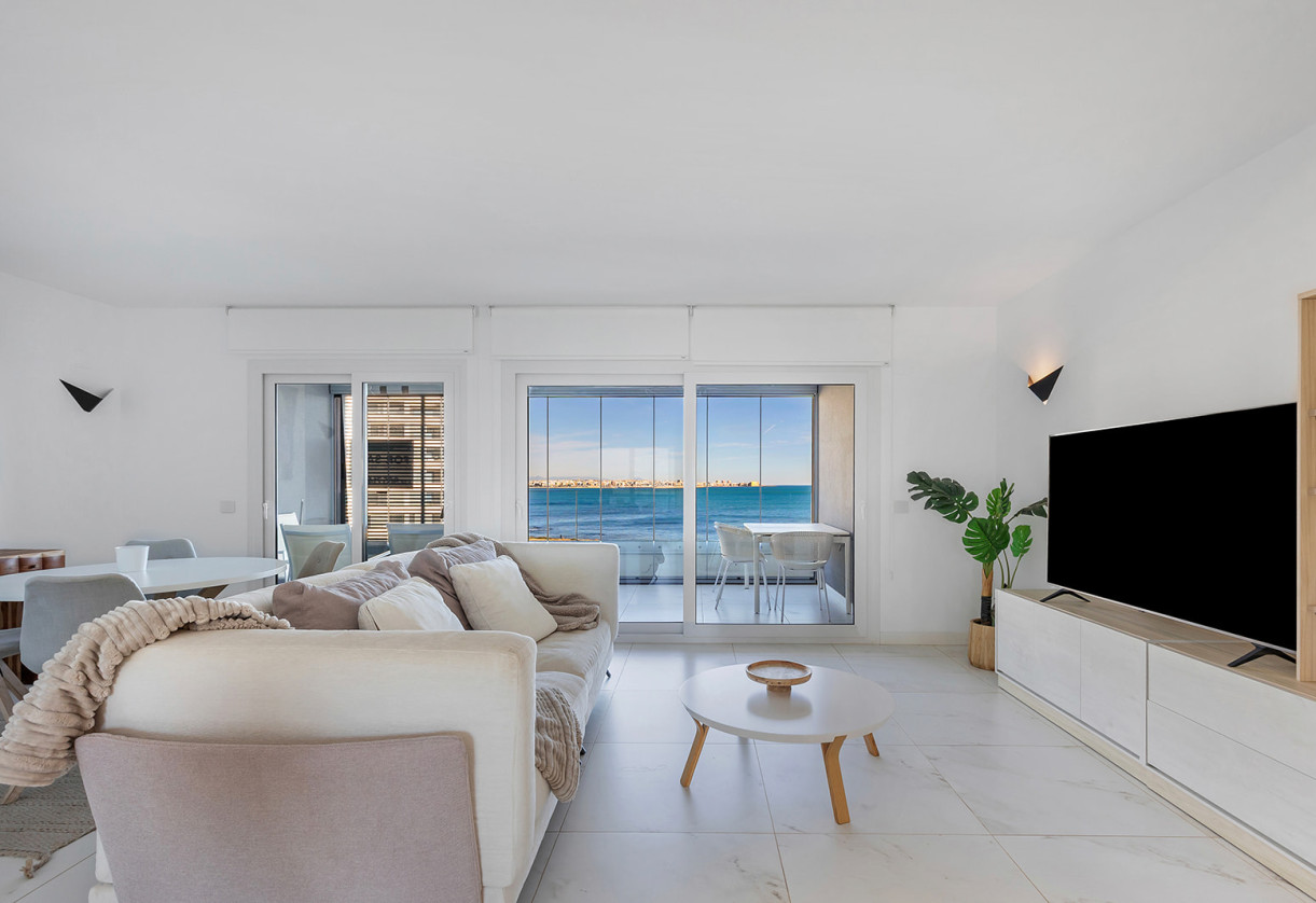 Rynek wtórny · Apartment · Torrevieja · Punta Prima
