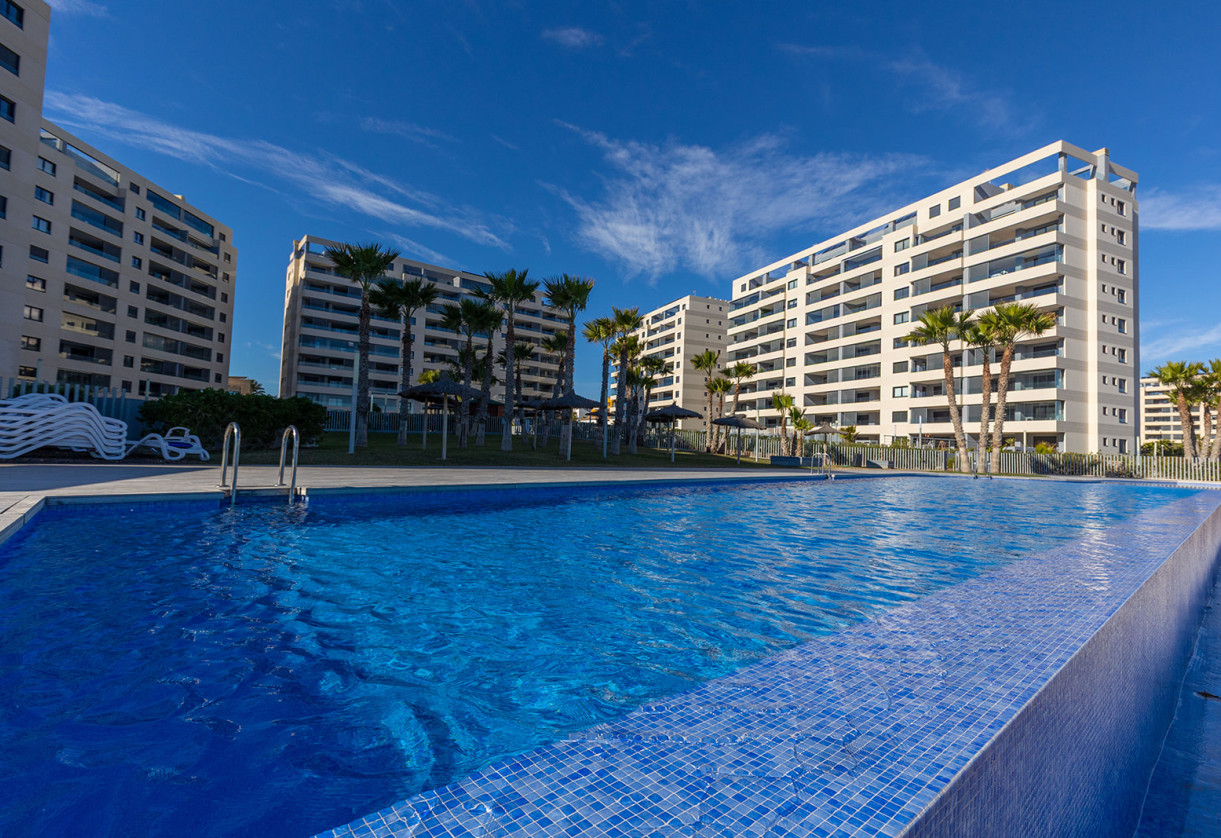 Rynek wtórny · Apartment · Torrevieja · Punta Prima