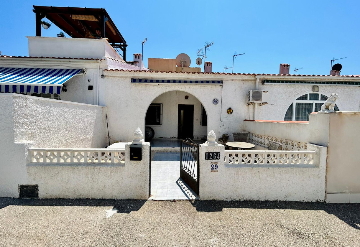 Rynek wtórny · adosado · Torrevieja · San Luis