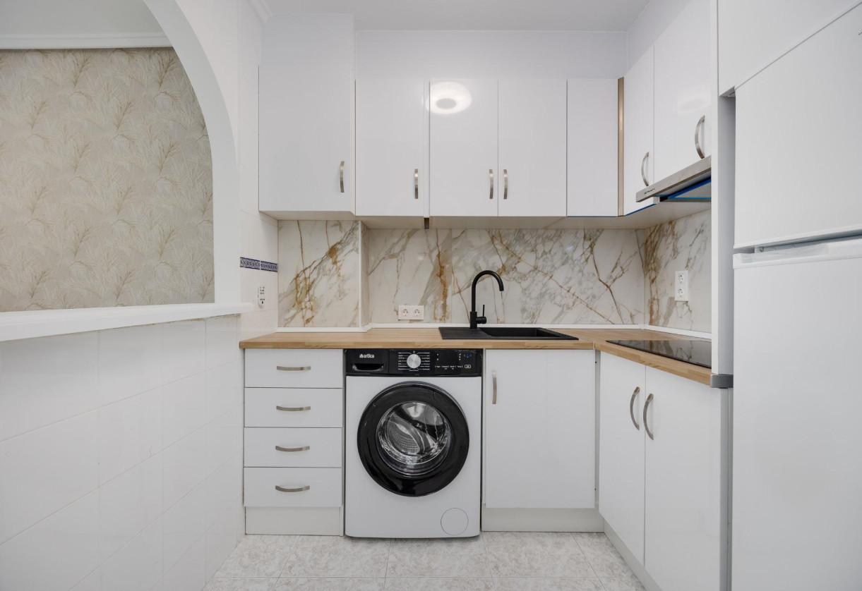 Rynek wtórny · Apartment · Torrevieja · Habaneras