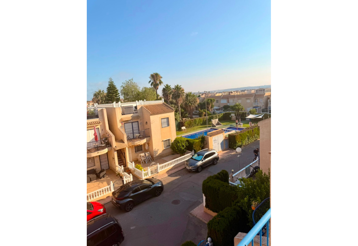 Reventa · Apartment · Torrevieja