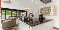 Sale · detached house · Calpe