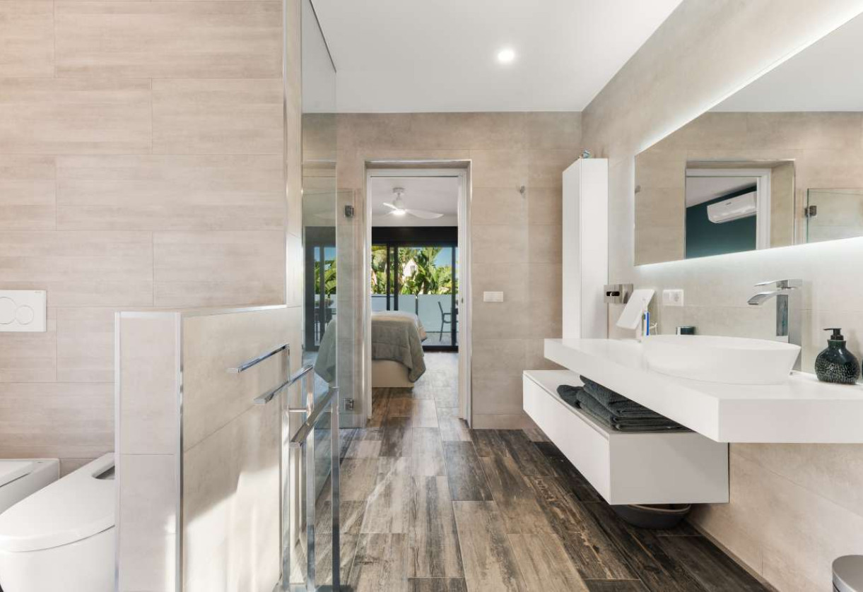 Sale · detached house · Calpe