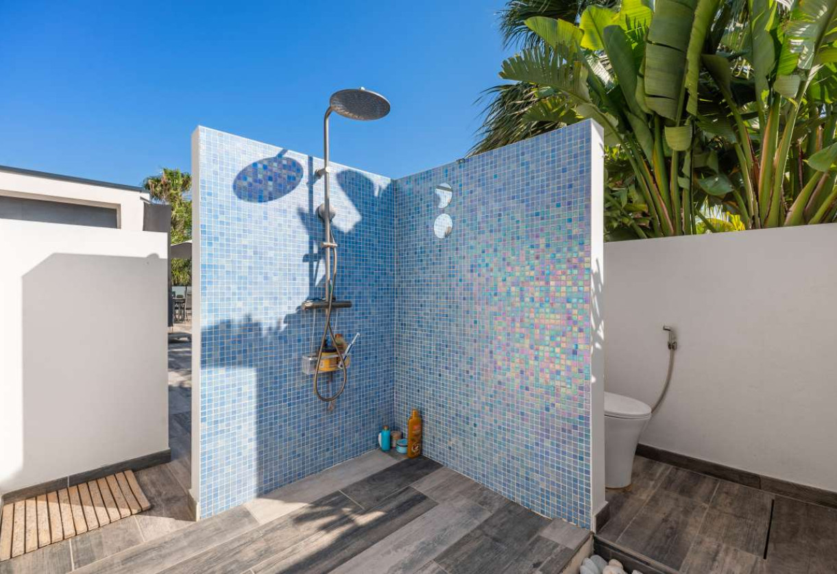 Sale · detached house · Calpe