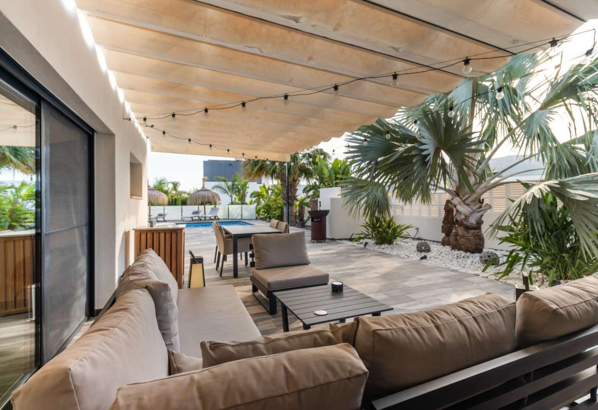 Sale · detached house · Calpe